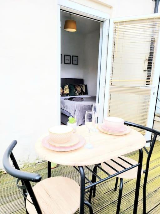 One Bedroom Apartment With A Terrace In Angel London Luaran gambar